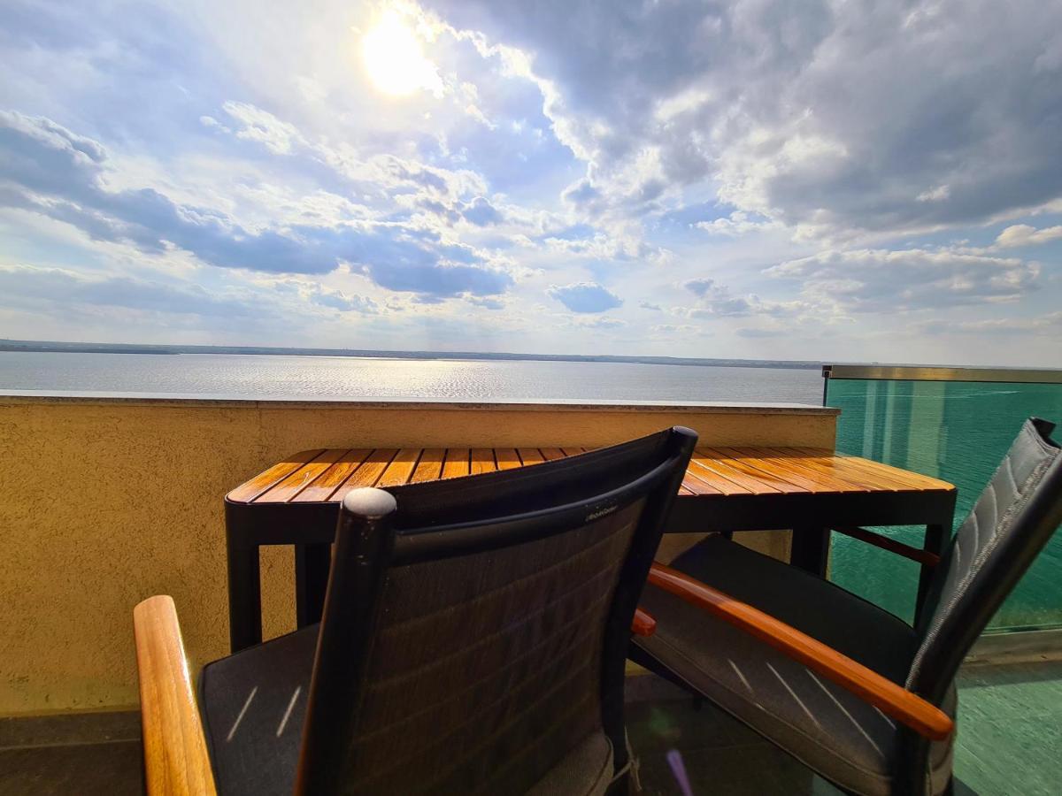 Moonlight Residence Mamaia Bagian luar foto