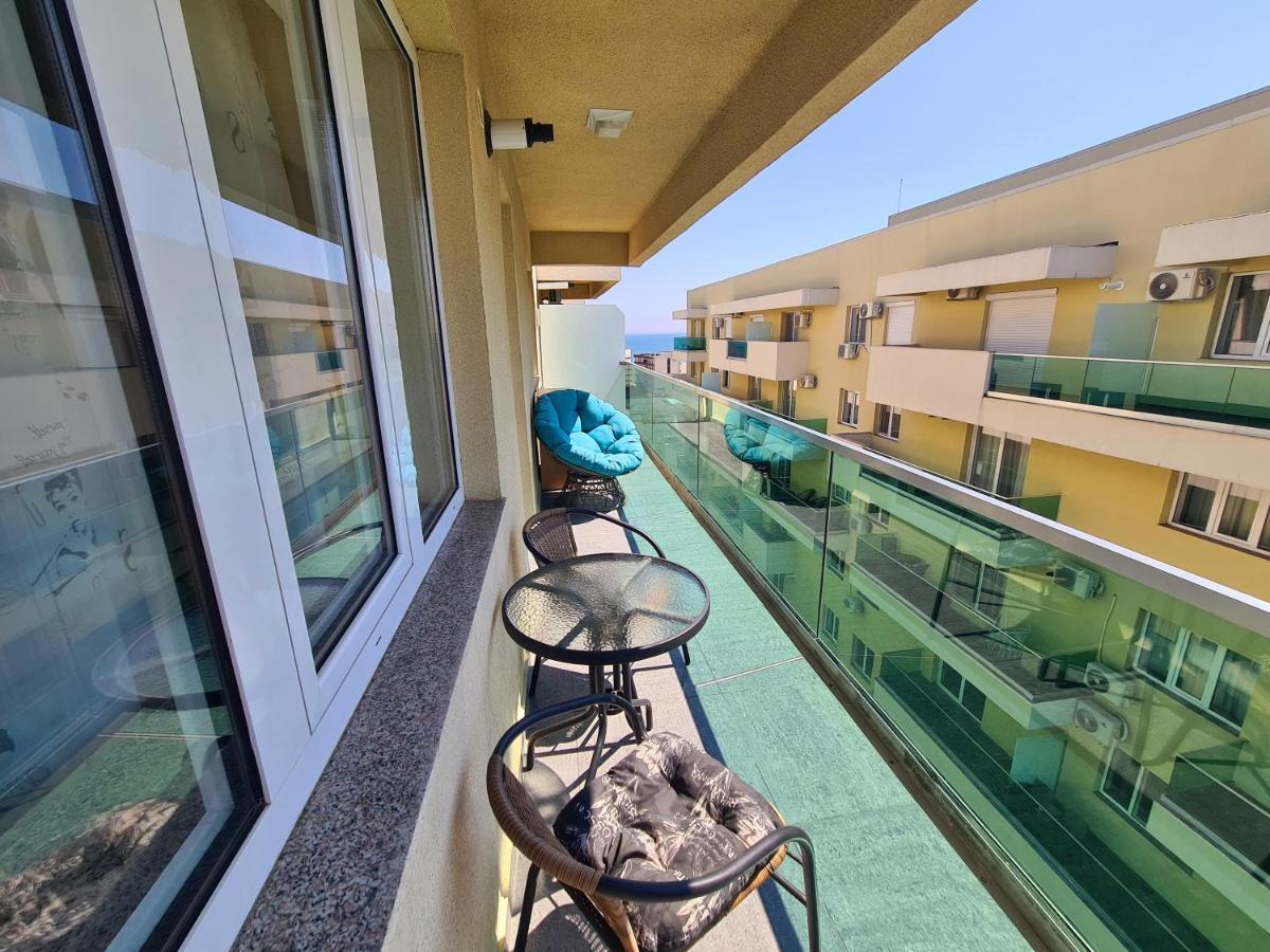 Moonlight Residence Mamaia Bagian luar foto