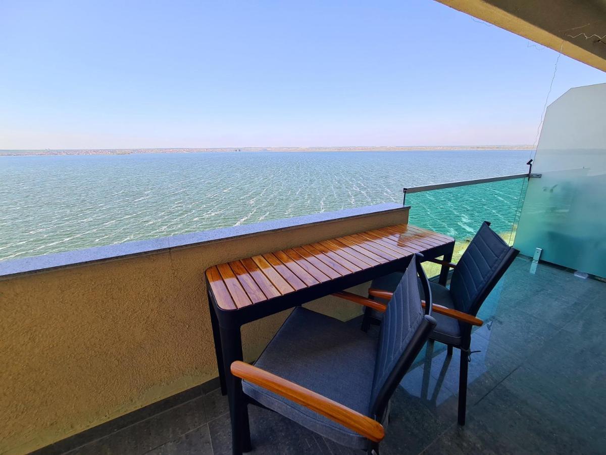 Moonlight Residence Mamaia Bagian luar foto