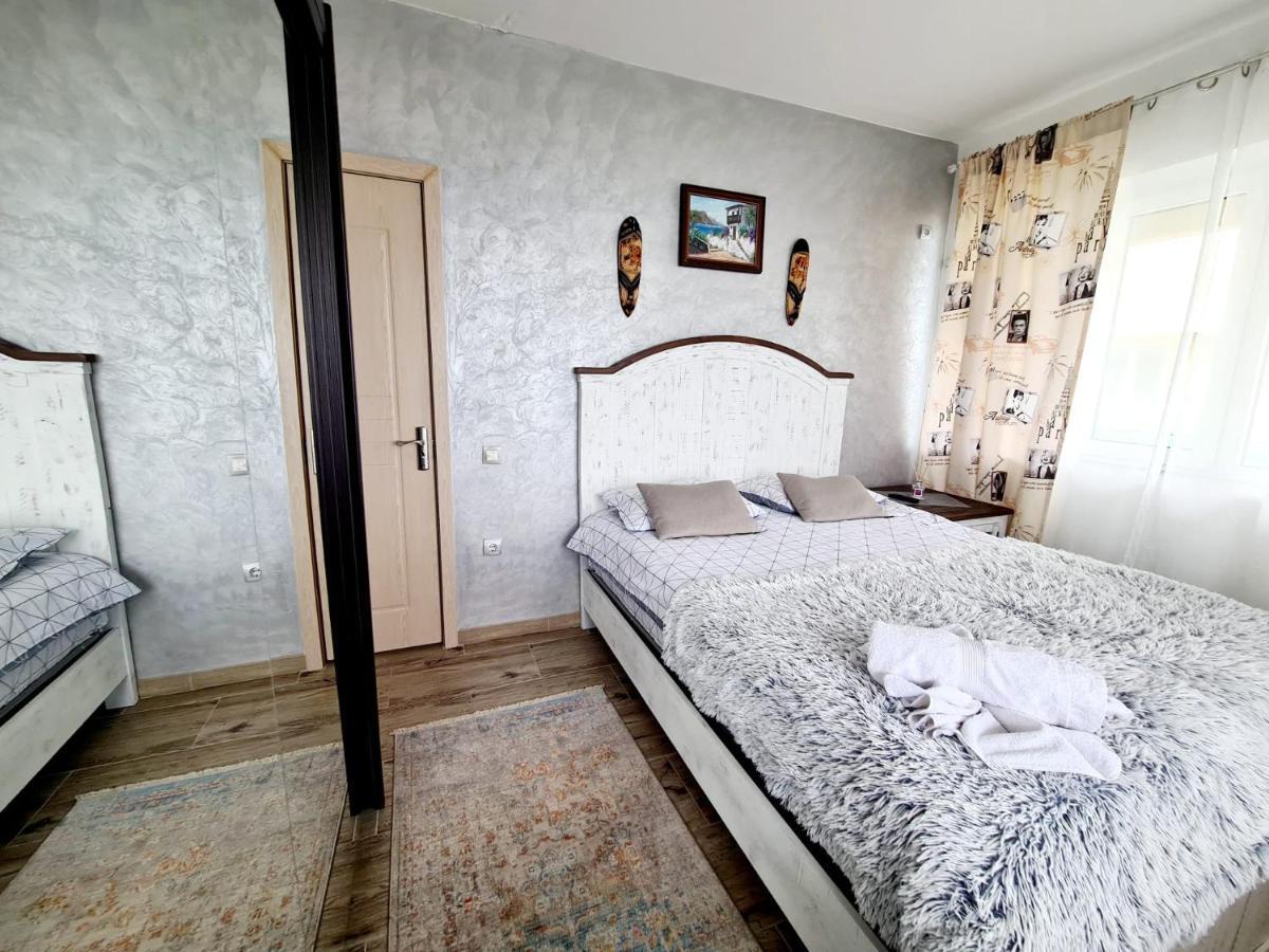 Moonlight Residence Mamaia Bagian luar foto