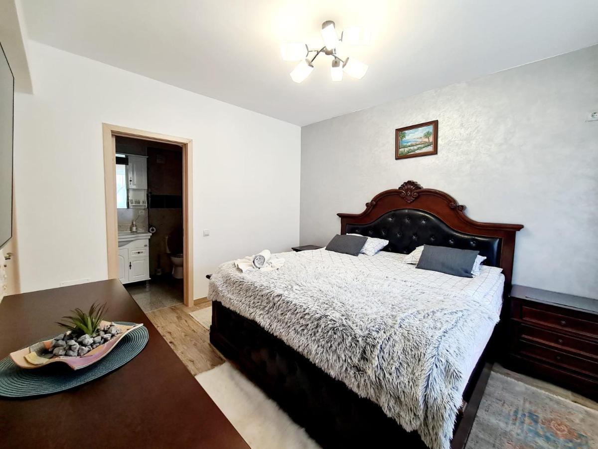 Moonlight Residence Mamaia Bagian luar foto